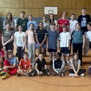 Erfolgreiche Ausbildung von Lises ersten Sportassistent:innen